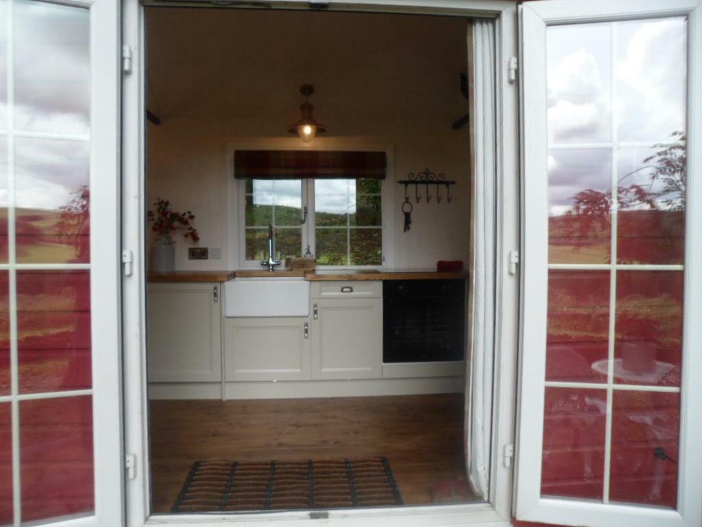 Borthwickbrae Shepherd'S Hut Hawick Buitenkant foto